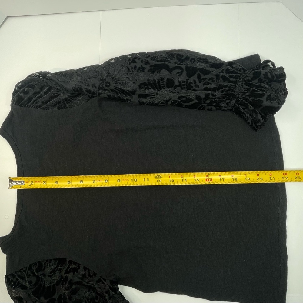 ERI + ALI Women's Shirt Top Velvet Floral Long Sleeves Black Size X-Small - Picture 7 of 7